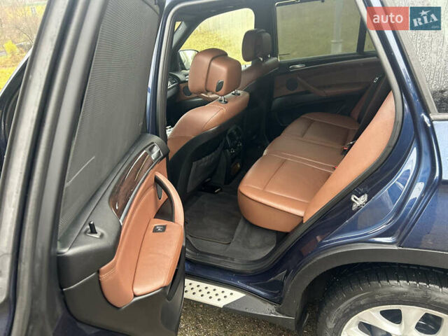 Синій БМВ Х5, об'ємом двигуна 2.98 л та пробігом 193 тис. км за 13500 $, фото 21 на Automoto.ua