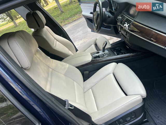 Синій БМВ Х5, об'ємом двигуна 3 л та пробігом 277 тис. км за 15999 $, фото 40 на Automoto.ua