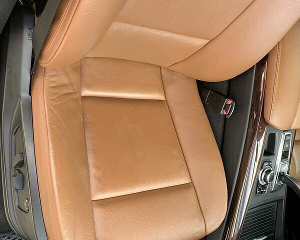 БМВ Х5 2010 у Лубнах на Automoto.ua Синій БМВ Х5, об'ємом двигуна 3 л та пробігом 171 тис. км за 17999 $, фото 90 на Automoto.ua