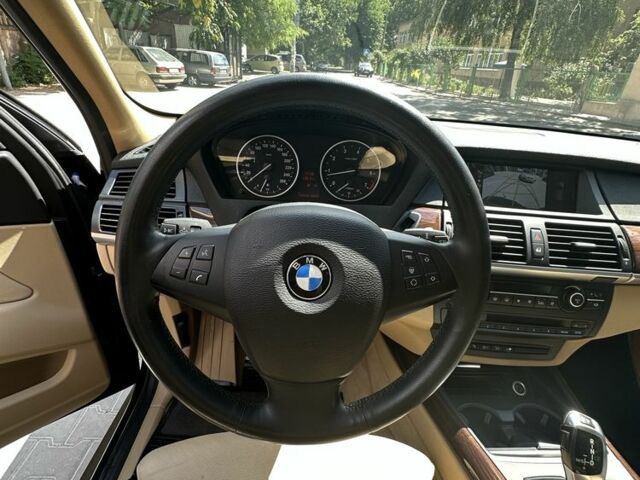 Синий БМВ Х5, объемом двигателя 4.4 л и пробегом 153 тыс. км за 13000 $, фото 18 на Automoto.ua