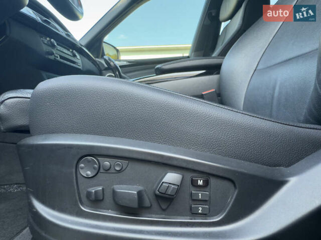 Синий БМВ Х5, объемом двигателя 3 л и пробегом 241 тыс. км за 22500 $, фото 28 на Automoto.ua