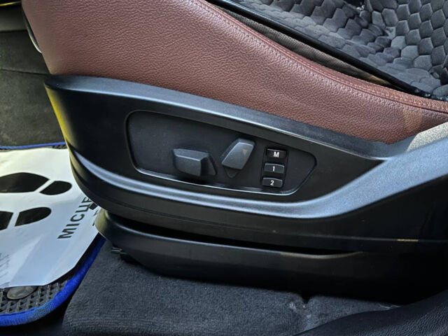 Синий БМВ Х5, объемом двигателя 3 л и пробегом 274 тыс. км за 20900 $, фото 10 на Automoto.ua