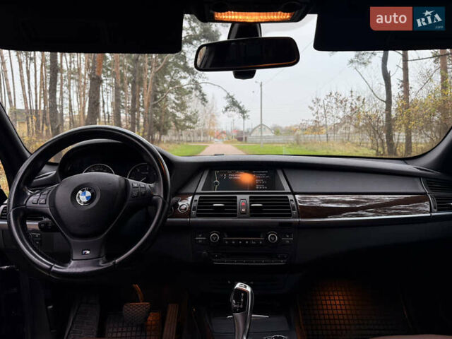 Синий БМВ Х5, объемом двигателя 3 л и пробегом 294 тыс. км за 16600 $, фото 12 на Automoto.ua