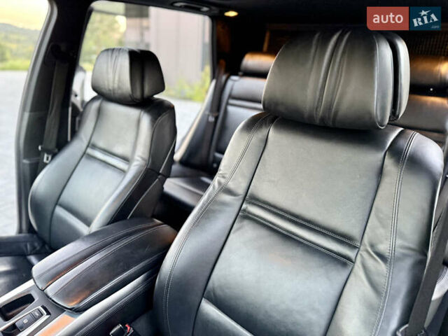 Синій БМВ Х5, об'ємом двигуна 3 л та пробігом 297 тис. км за 19800 $, фото 23 на Automoto.ua