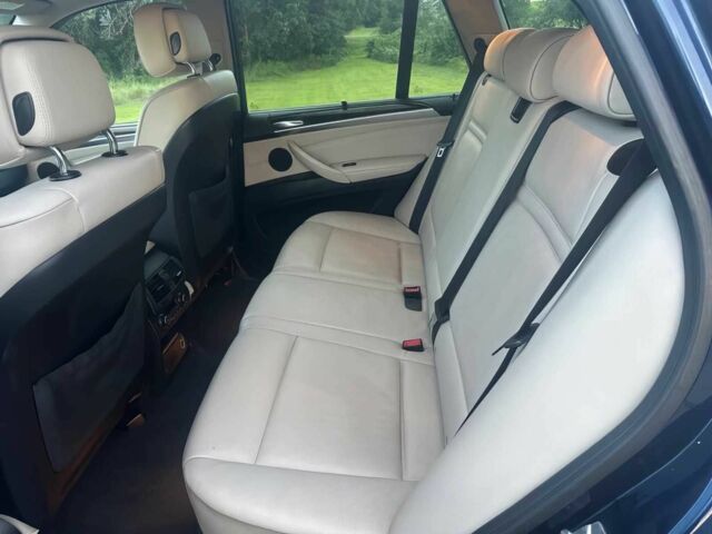 Синий БМВ Х5, объемом двигателя 3 л и пробегом 140 тыс. км за 7000 $, фото 8 на Automoto.ua