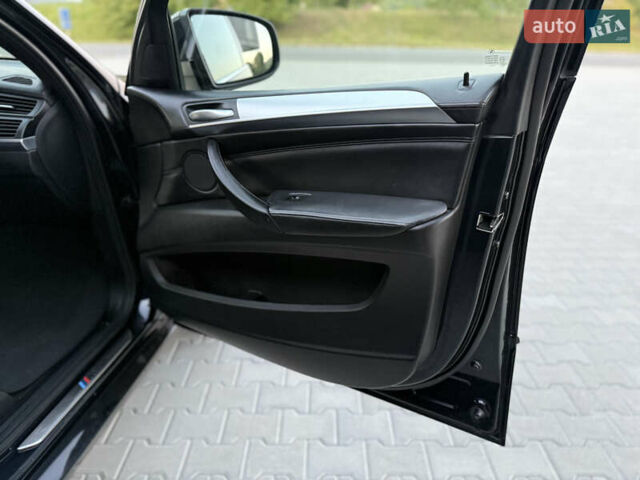 Синій БМВ Х5, об'ємом двигуна 3 л та пробігом 297 тис. км за 19800 $, фото 37 на Automoto.ua