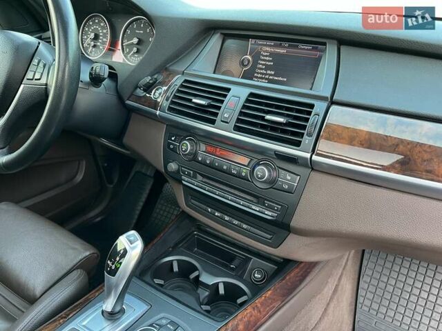 Синій БМВ Х5, об'ємом двигуна 2.98 л та пробігом 153 тис. км за 14000 $, фото 37 на Automoto.ua