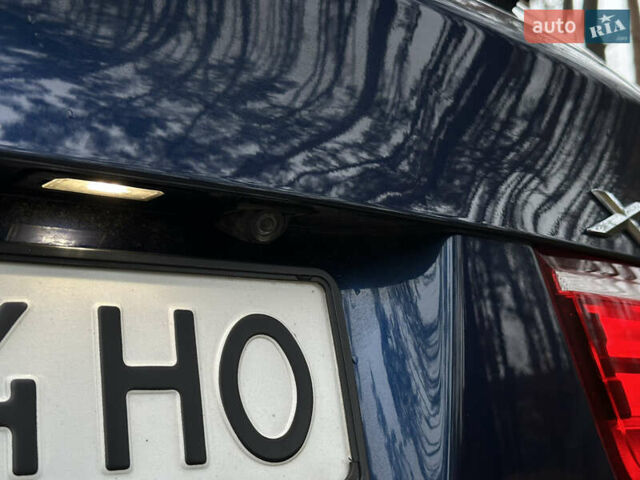 Синий БМВ Х5, объемом двигателя 3 л и пробегом 294 тыс. км за 16600 $, фото 31 на Automoto.ua