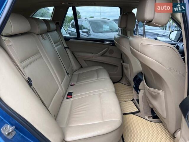 Синий БМВ Х5, объемом двигателя 3 л и пробегом 147 тыс. км за 15990 $, фото 31 на Automoto.ua