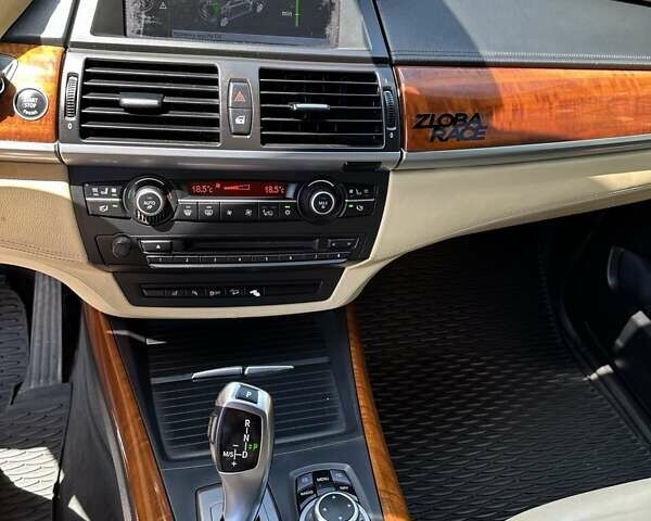 БМВ Х5 2011 в Киеве на Automoto.ua Синий БМВ Х5, объемом двигателя 4.4 л и пробегом 200 тыс. км за 18000 $, фото 6 на Automoto.ua