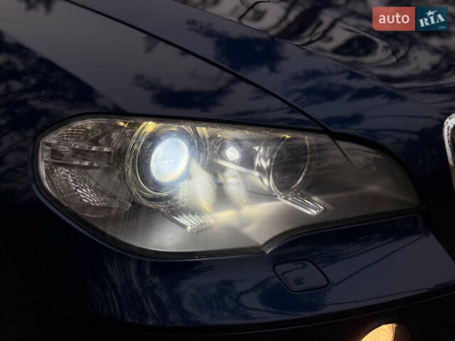 Синий БМВ Х5, объемом двигателя 3 л и пробегом 294 тыс. км за 16600 $, фото 29 на Automoto.ua