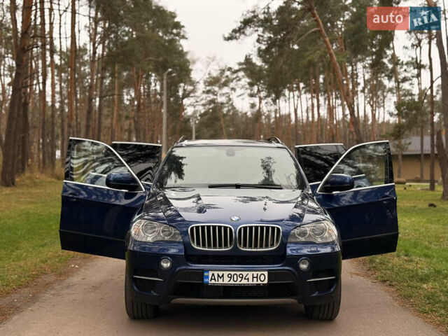 Синий БМВ Х5, объемом двигателя 3 л и пробегом 294 тыс. км за 16600 $, фото 3 на Automoto.ua