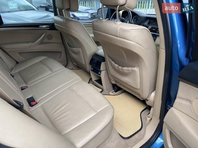 Синий БМВ Х5, объемом двигателя 3 л и пробегом 147 тыс. км за 15990 $, фото 32 на Automoto.ua