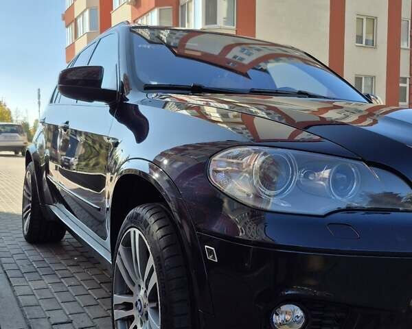 БМВ Х5 2012 в Вараш (Кузнецовск) на Automoto.ua Синий БМВ Х5, объемом двигателя 2.99 л и пробегом 297 тыс. км за 16800 $, фото 2 на Automoto.ua