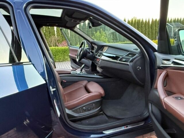 Синій БМВ Х5, об'ємом двигуна 3 л та пробігом 217 тис. км за 4500 $, фото 10 на Automoto.ua