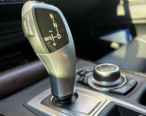 Синий БМВ Х5, объемом двигателя 3 л и пробегом 210 тыс. км за 14500 $, фото 10 на Automoto.ua