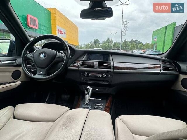 Синий БМВ Х5, объемом двигателя 3 л и пробегом 295 тыс. км за 15900 $, фото 19 на Automoto.ua