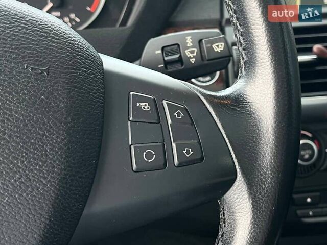 Синій БМВ Х5, об'ємом двигуна 3 л та пробігом 302 тис. км за 13490 $, фото 29 на Automoto.ua