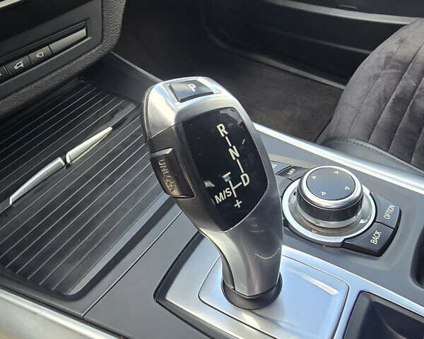 Синій БМВ Х5, об'ємом двигуна 2.99 л та пробігом 217 тис. км за 23000 $, фото 16 на Automoto.ua