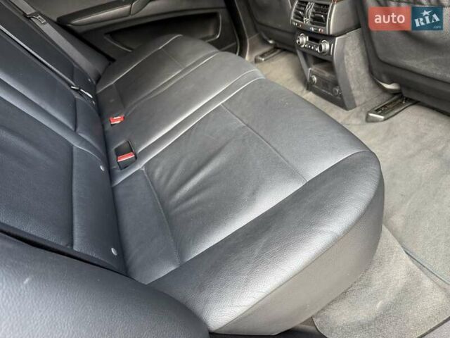 Синій БМВ Х5, об'ємом двигуна 2.99 л та пробігом 175 тис. км за 20900 $, фото 33 на Automoto.ua
