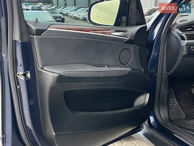 Синій БМВ Х5, об'ємом двигуна 3 л та пробігом 302 тис. км за 13490 $, фото 36 на Automoto.ua