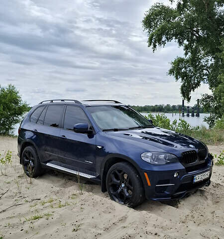 Синій БМВ Х5, об'ємом двигуна 3 л та пробігом 225 тис. км за 18800 $, фото 2 на Automoto.ua