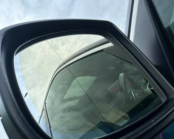 Синий БМВ Х5, объемом двигателя 3 л и пробегом 295 тыс. км за 15900 $, фото 13 на Automoto.ua