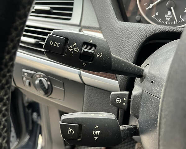 Синий БМВ Х5, объемом двигателя 3 л и пробегом 230 тыс. км за 17700 $, фото 17 на Automoto.ua