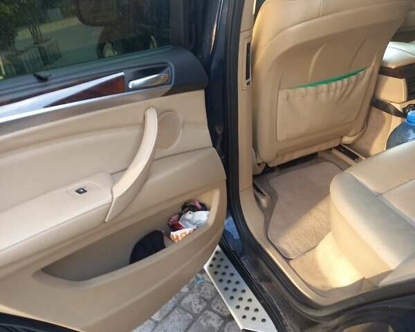 Синий БМВ Х5, объемом двигателя 3 л и пробегом 225 тыс. км за 14999 $, фото 10 на Automoto.ua