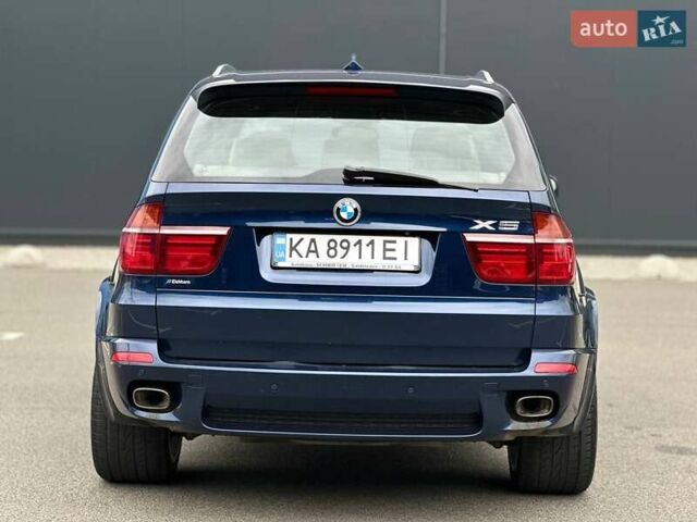Синий БМВ Х5, объемом двигателя 3 л и пробегом 295 тыс. км за 15900 $, фото 2 на Automoto.ua
