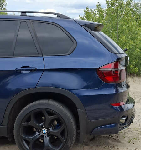Синій БМВ Х5, об'ємом двигуна 3 л та пробігом 225 тис. км за 18800 $, фото 31 на Automoto.ua