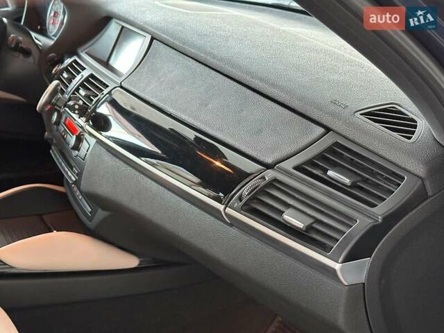 Синий БМВ Х5, объемом двигателя 3 л и пробегом 188 тыс. км за 17490 $, фото 24 на Automoto.ua