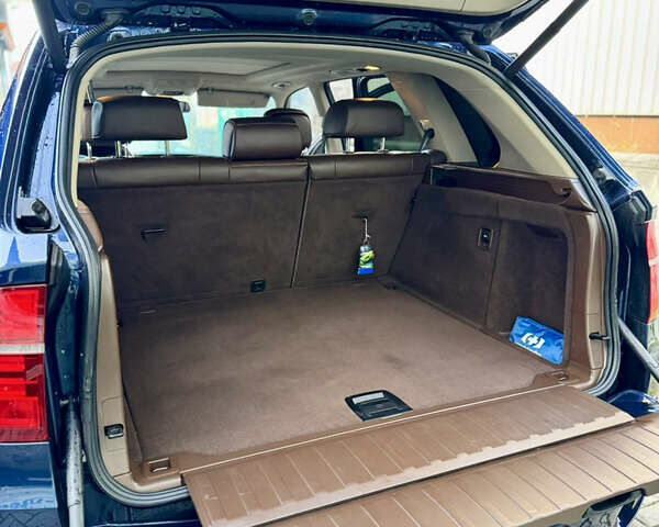 Синій БМВ Х5, об'ємом двигуна 2.99 л та пробігом 300 тис. км за 16800 $, фото 26 на Automoto.ua