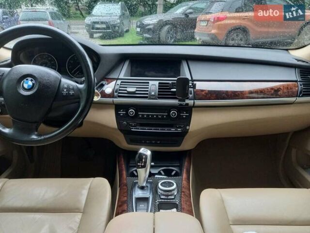 Синий БМВ Х5, объемом двигателя 3 л и пробегом 225 тыс. км за 14999 $, фото 11 на Automoto.ua