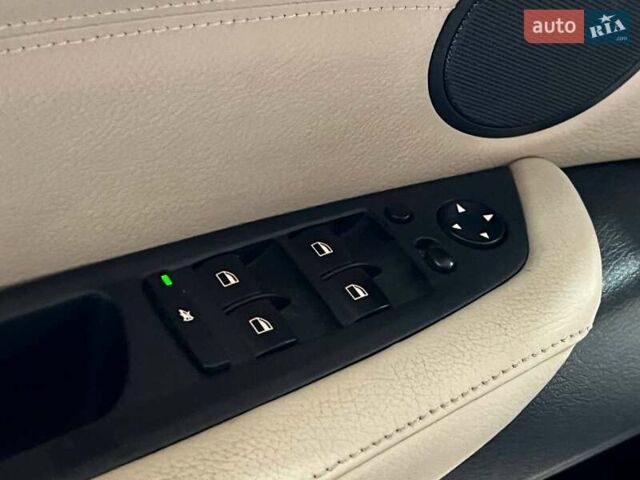 Синий БМВ Х5, объемом двигателя 2.98 л и пробегом 189 тыс. км за 14500 $, фото 13 на Automoto.ua