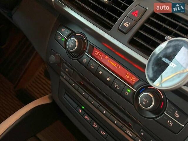 Синий БМВ Х5, объемом двигателя 3 л и пробегом 188 тыс. км за 17490 $, фото 27 на Automoto.ua