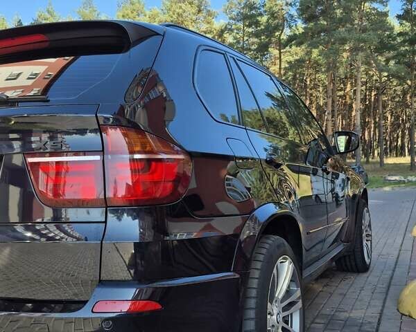 БМВ Х5 2012 в Вараш (Кузнецовск) на Automoto.ua Синий БМВ Х5, объемом двигателя 2.99 л и пробегом 297 тыс. км за 16800 $, фото 12 на Automoto.ua