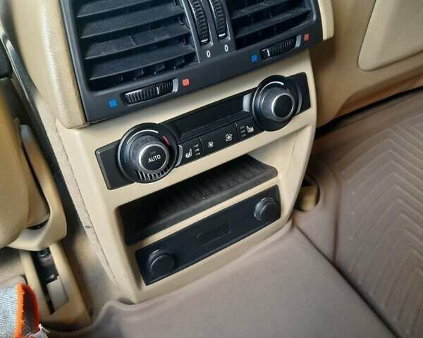 Синий БМВ Х5, объемом двигателя 3 л и пробегом 294 тыс. км за 16850 $, фото 14 на Automoto.ua