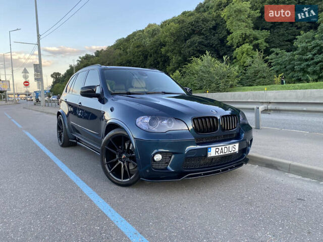 Синий БМВ Х5, объемом двигателя 2.99 л и пробегом 240 тыс. км за 25000 $, фото 2 на Automoto.ua