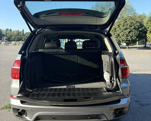 Синий БМВ Х5, объемом двигателя 3 л и пробегом 210 тыс. км за 14500 $, фото 4 на Automoto.ua