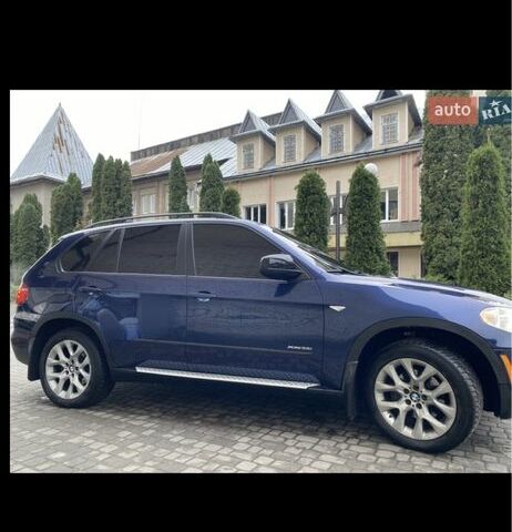 Синий БМВ Х5, объемом двигателя 3 л и пробегом 250 тыс. км за 12444 $, фото 2 на Automoto.ua