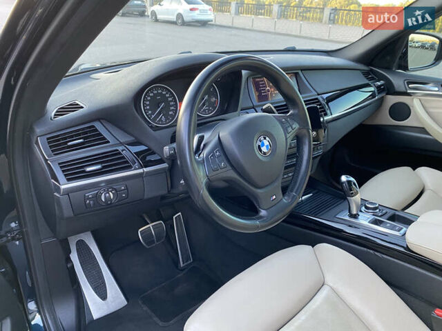 Синий БМВ Х5, объемом двигателя 2.99 л и пробегом 240 тыс. км за 25000 $, фото 8 на Automoto.ua