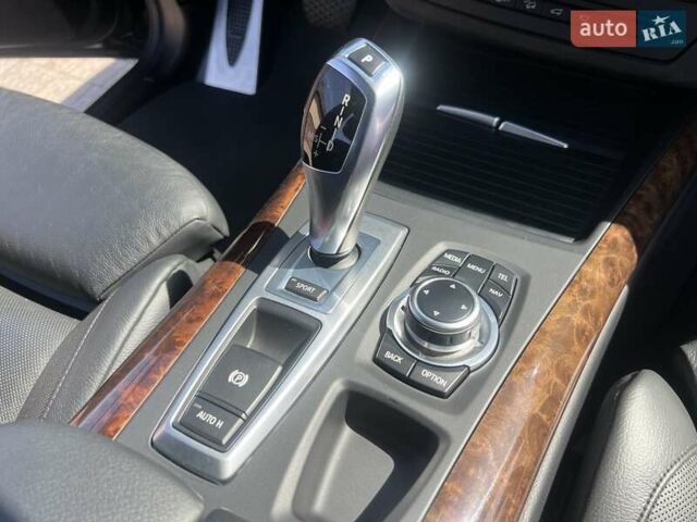 Синий БМВ Х5, объемом двигателя 3 л и пробегом 186 тыс. км за 24000 $, фото 30 на Automoto.ua