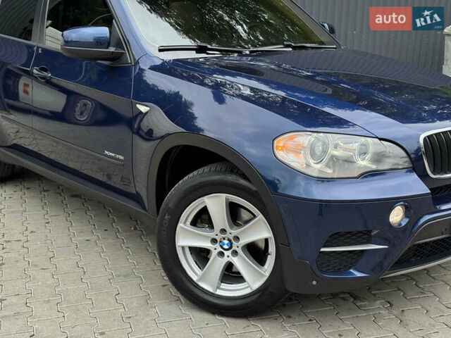 Синий БМВ Х5, объемом двигателя 3 л и пробегом 161 тыс. км за 13000 $, фото 3 на Automoto.ua