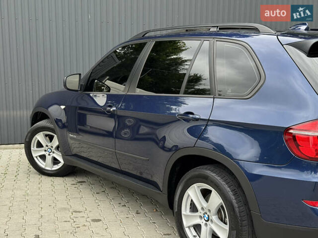 Синий БМВ Х5, объемом двигателя 3 л и пробегом 161 тыс. км за 13000 $, фото 39 на Automoto.ua