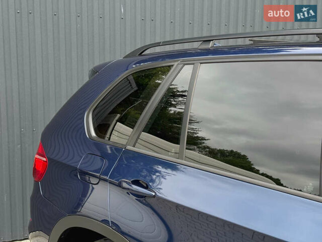Синий БМВ Х5, объемом двигателя 3 л и пробегом 161 тыс. км за 13000 $, фото 9 на Automoto.ua