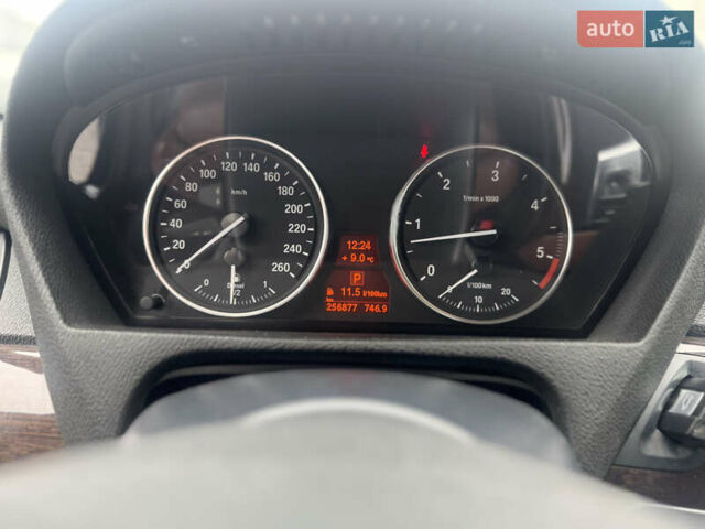 Синий БМВ Х5, объемом двигателя 3 л и пробегом 260 тыс. км за 21000 $, фото 6 на Automoto.ua