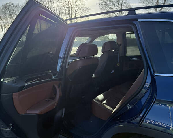 Синий БМВ Х5, объемом двигателя 3 л и пробегом 291 тыс. км за 19800 $, фото 6 на Automoto.ua