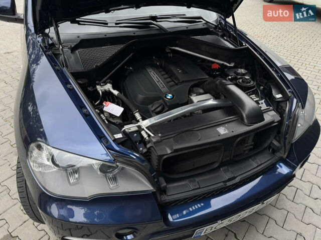Синий БМВ Х5, объемом двигателя 3 л и пробегом 161 тыс. км за 13000 $, фото 111 на Automoto.ua