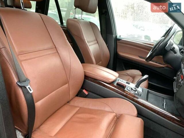Синій БМВ Х5, об'ємом двигуна 3 л та пробігом 197 тис. км за 16290 $, фото 26 на Automoto.ua